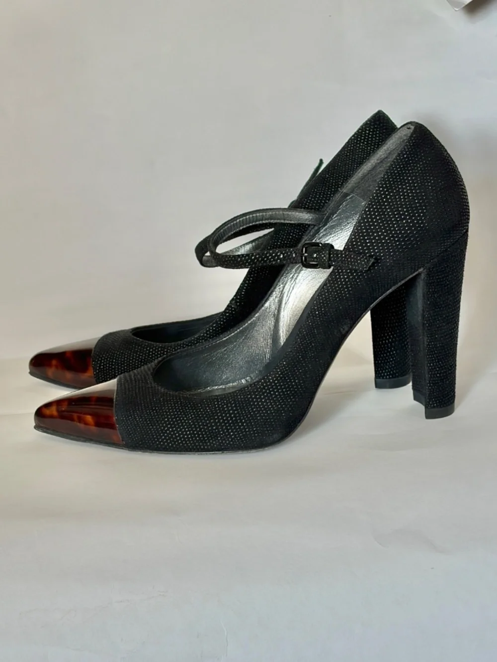 Stuart Weitzman stuart weitzman